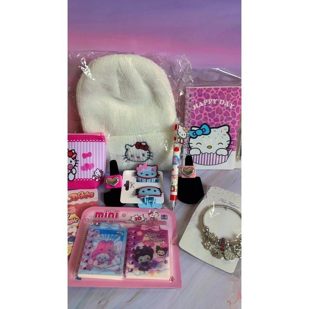 Y2K Coquette Glam Hello Kitty Accessory Bundle NEW - Picture 8 of 8